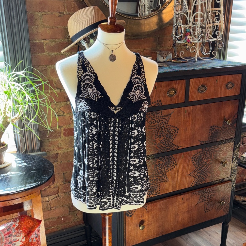 Lucky Brand Flowy Tank with Crotchet and Embroidery Detail